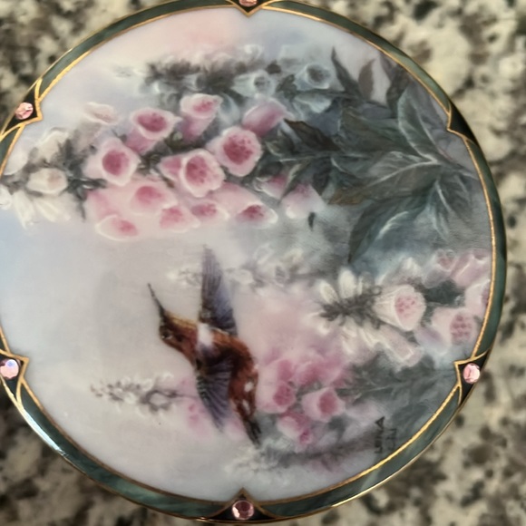 Set of six numbered hummingbird music boxes - Picture 5 of 7